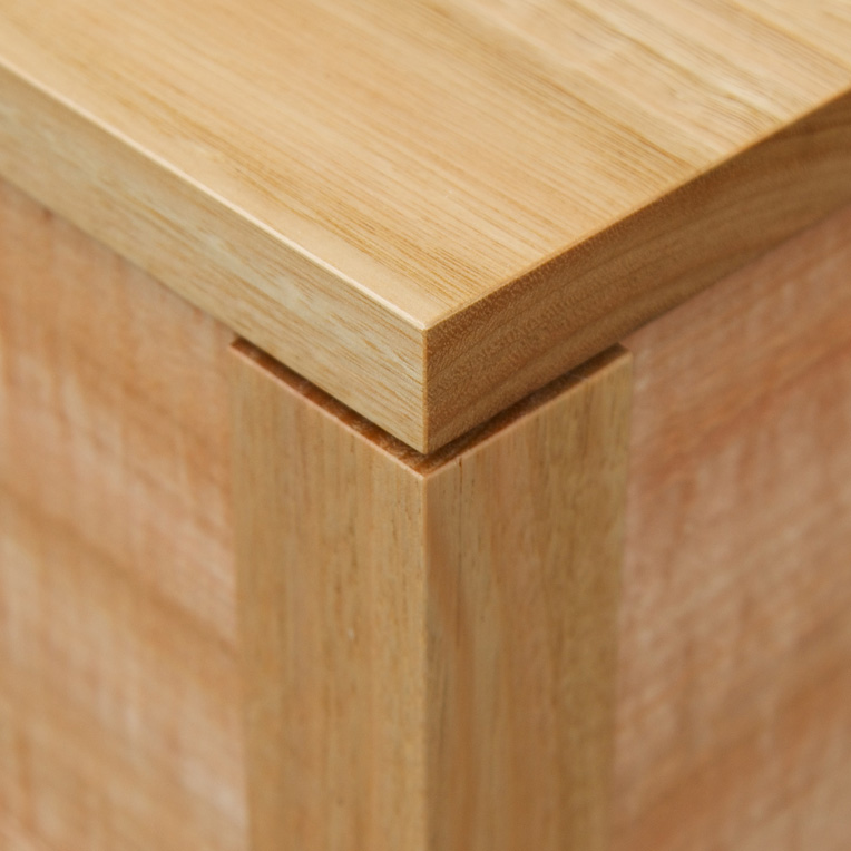 Fiddleback Ash two drawer bedside table detail